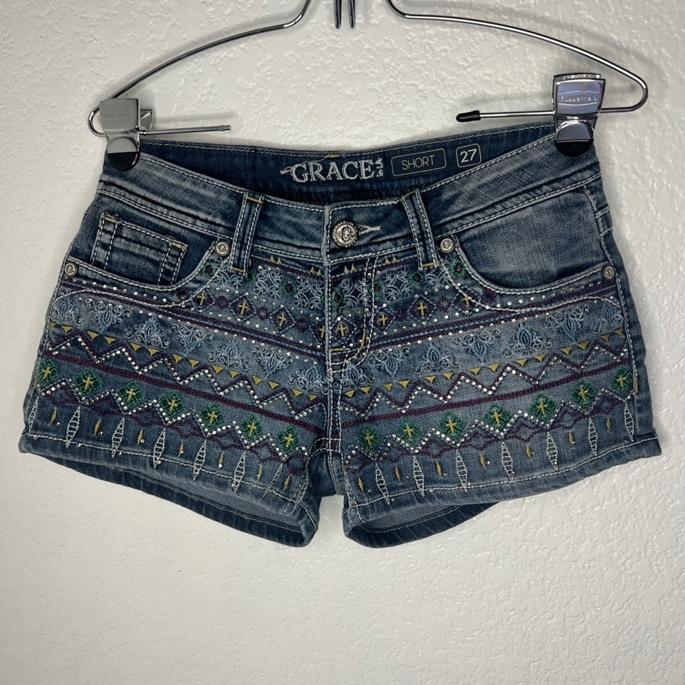 GRACE Dark Wash Embroidered/Beaded Blue Denim Jean Shorts Sz 27 x 3" x7.5 Rise